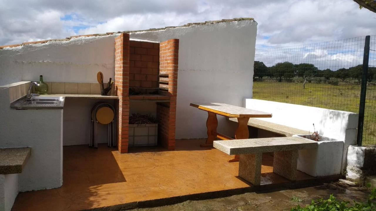 El Condado Casa Rural Fuentes de Onoro Exterior foto