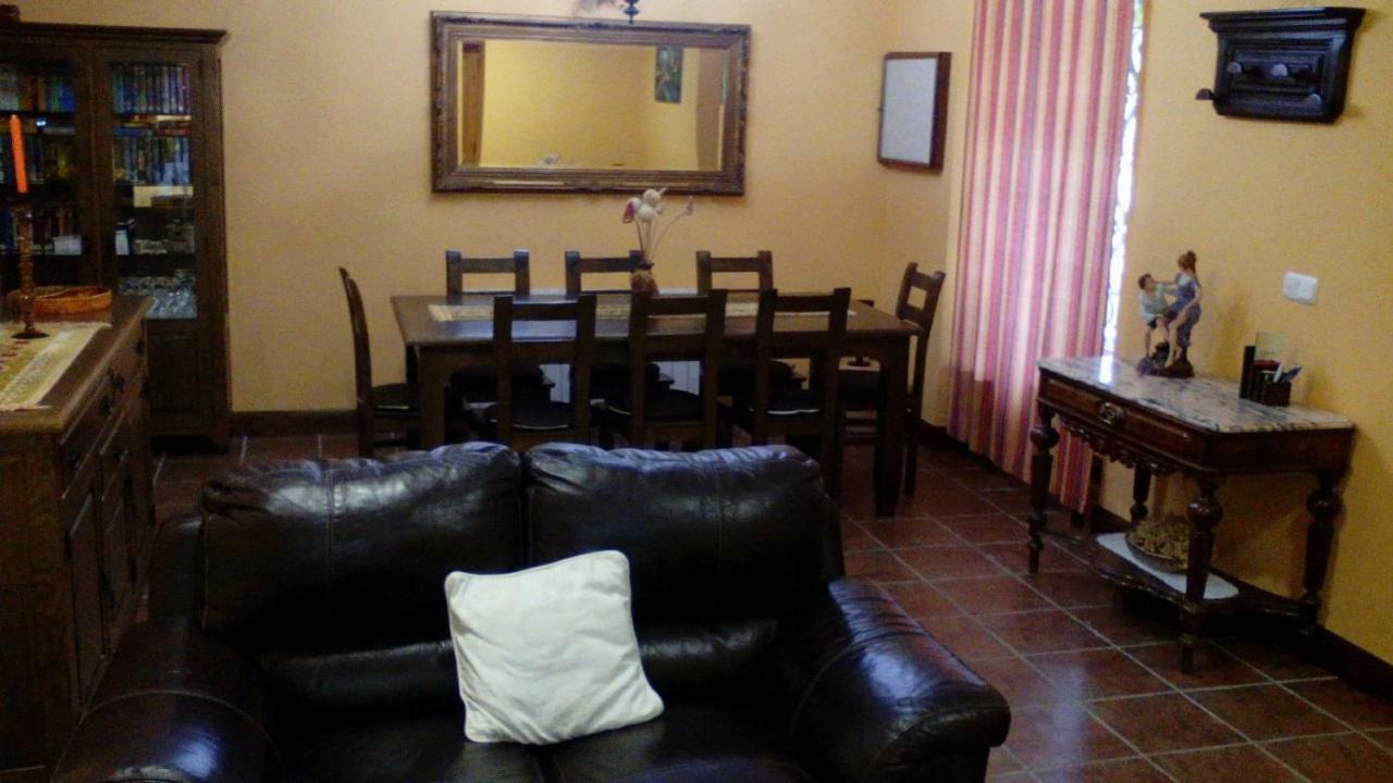 El Condado Casa Rural Fuentes de Onoro Exterior foto